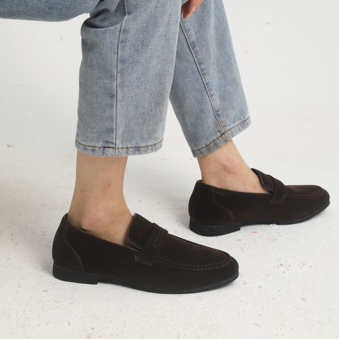 Nexus™ | Oud Geld Suede Strap Loafers